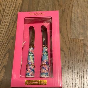 Lilly Pulitzer spreader set
